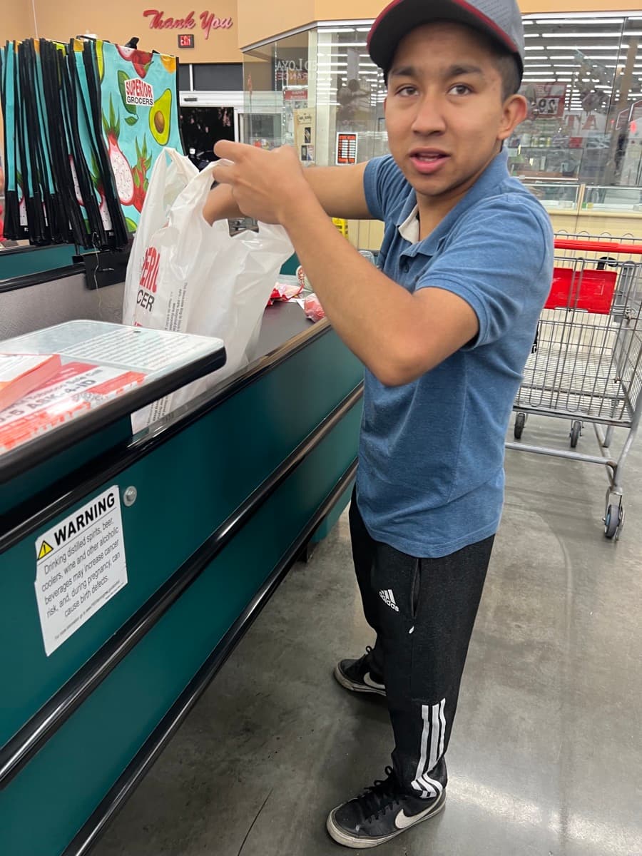 Life-Sharing for Adults with Intellectual Disabilities: A Family Guide